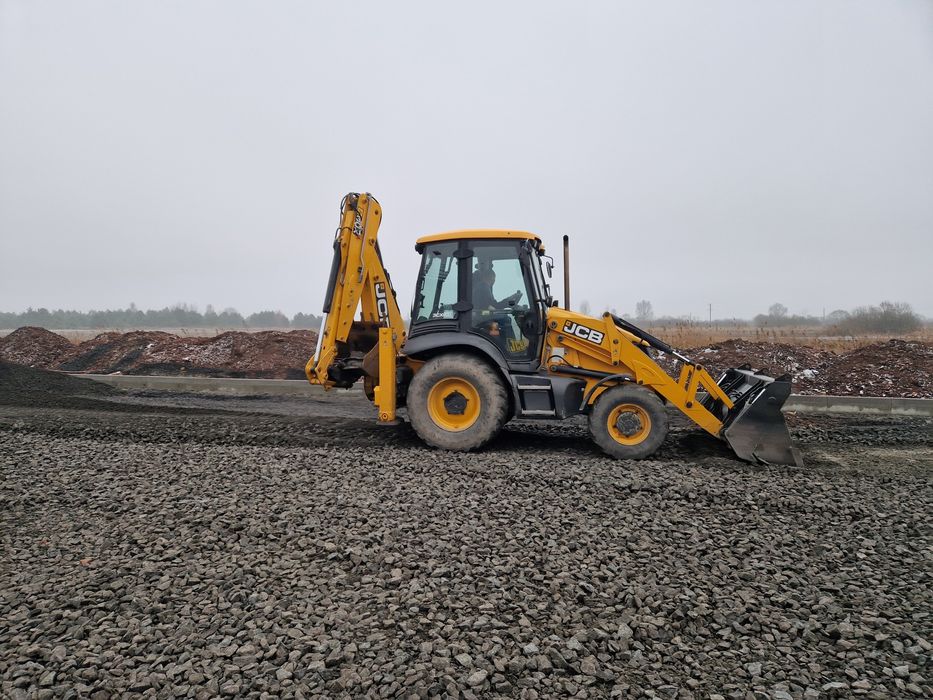 Екскаватор, навантажувач погружчик оренда спецтехніка