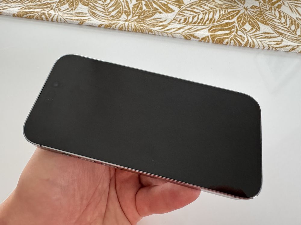 iPhone 14 PRO / stan bardzo dobry