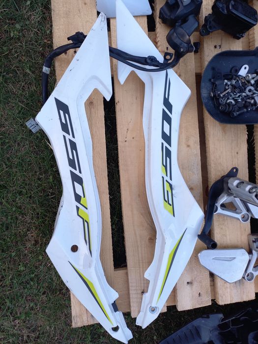 Honda cbr 650f silnik rama z dokumentami 16r. felga tarcze zaciski bok