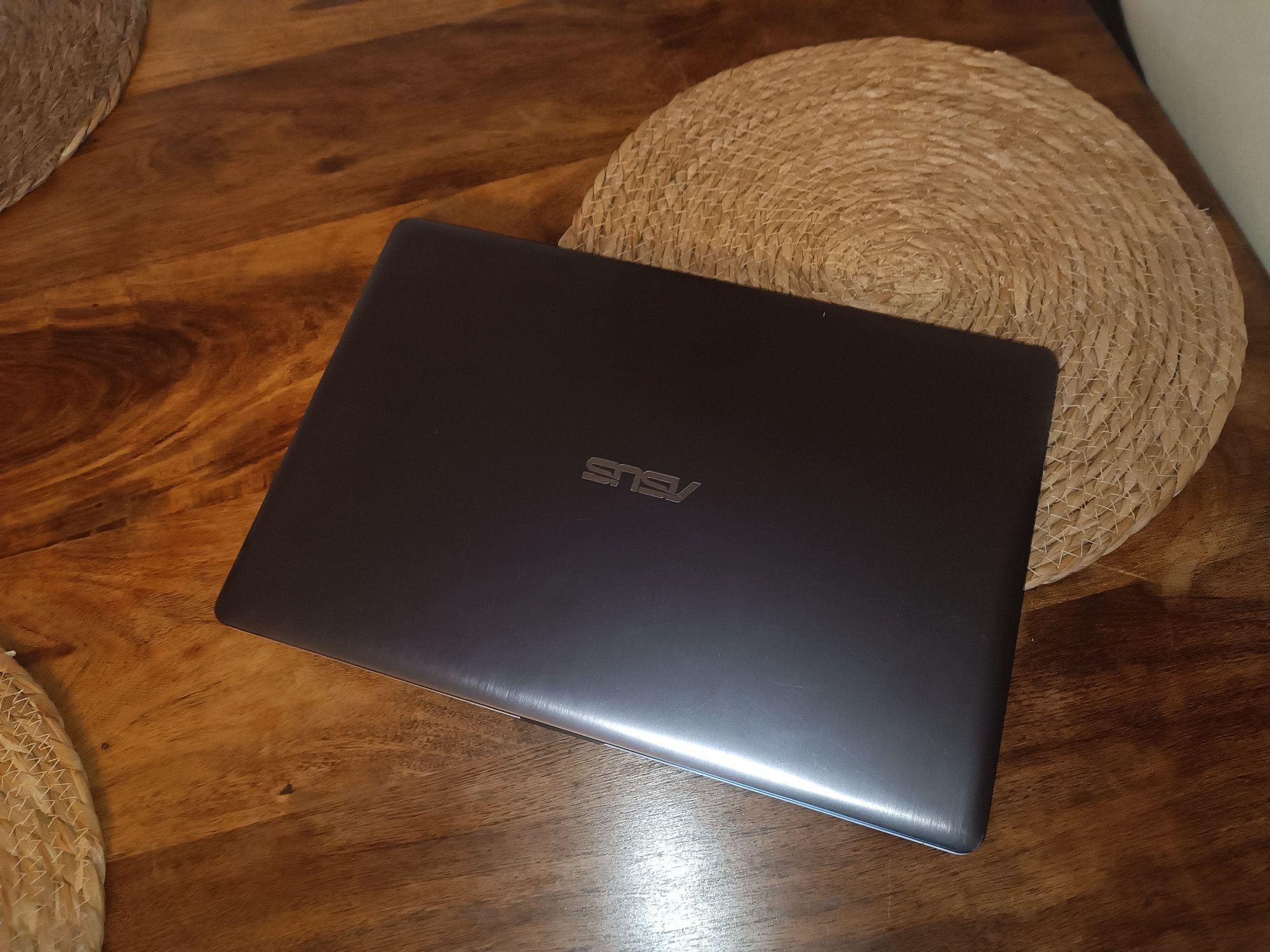 Asus S551LN procesor i7 windows 11