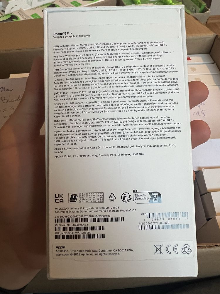 ORYGINALNE Pudełko do iPhone 15 Pro Natural Titanum / Szary