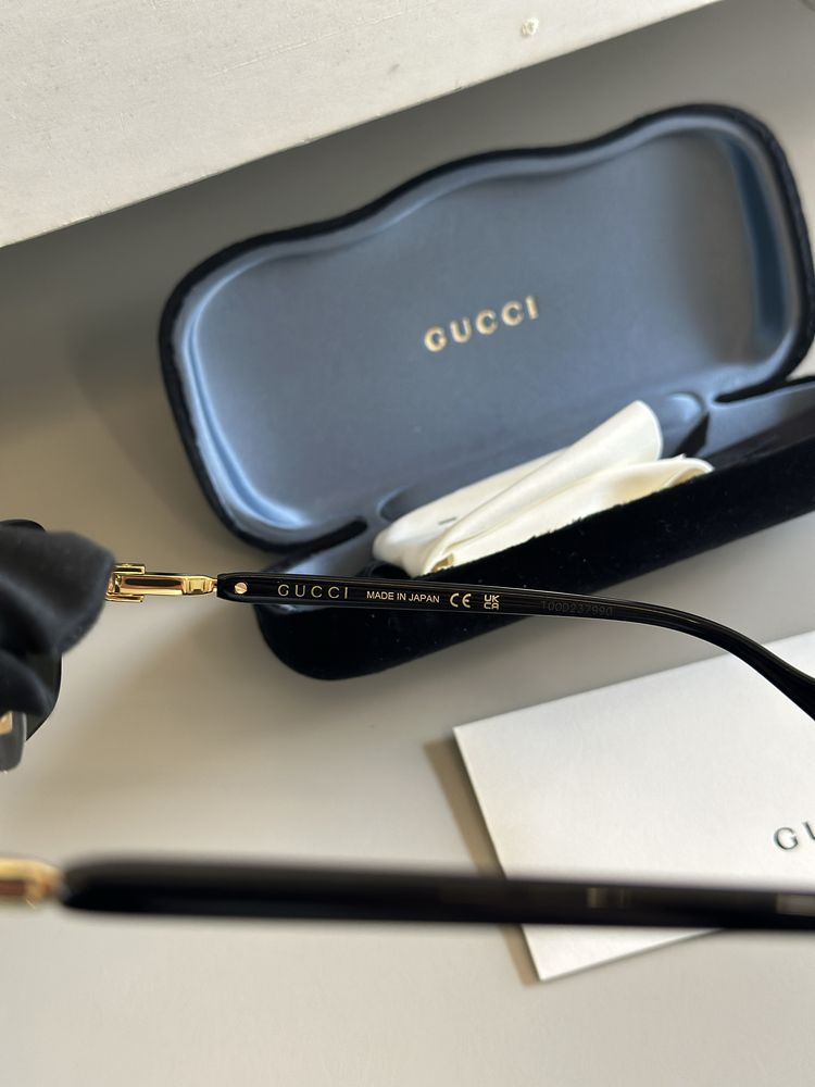 Окуляри сонцезахисні Gucci