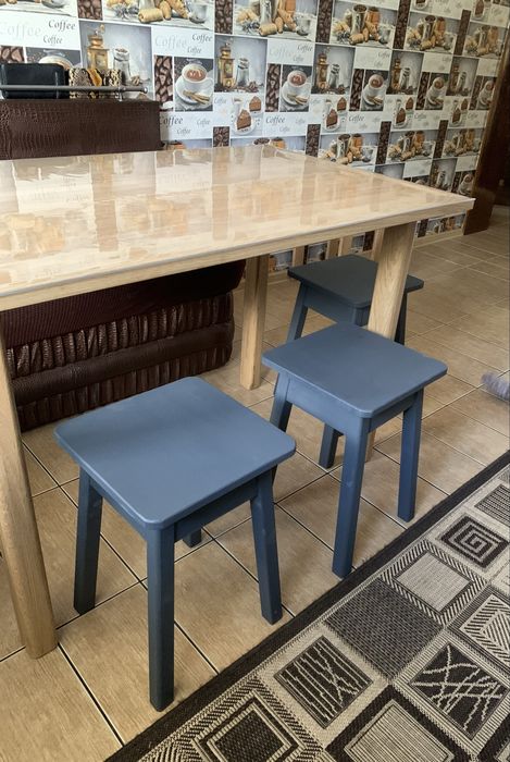 Табурет дерев’яний