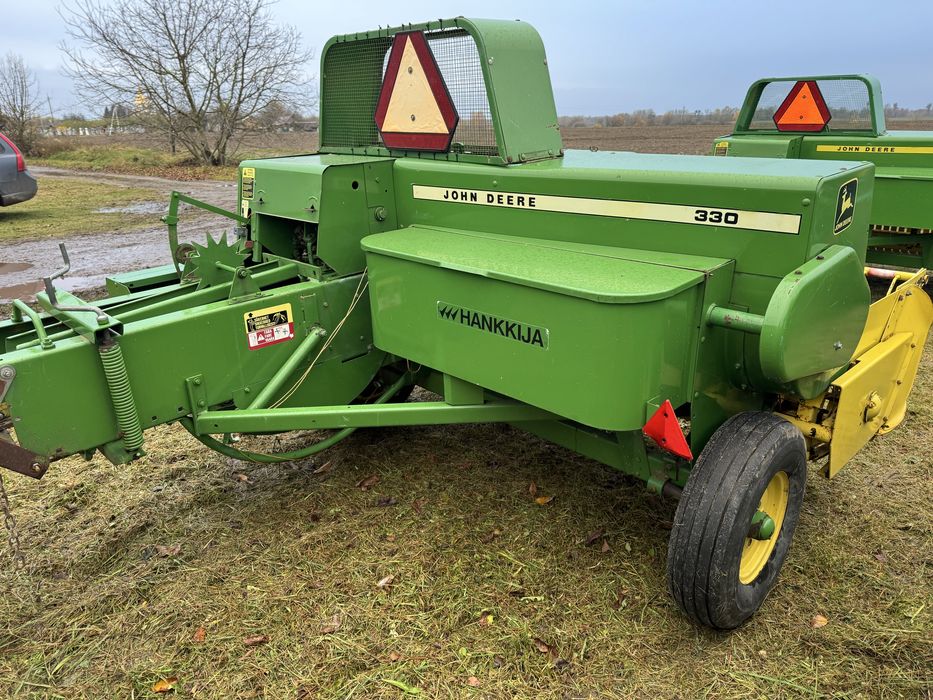 John Deere 330 Тюковий Прес Підбирач Пресс подборщик як (332-336-339)
