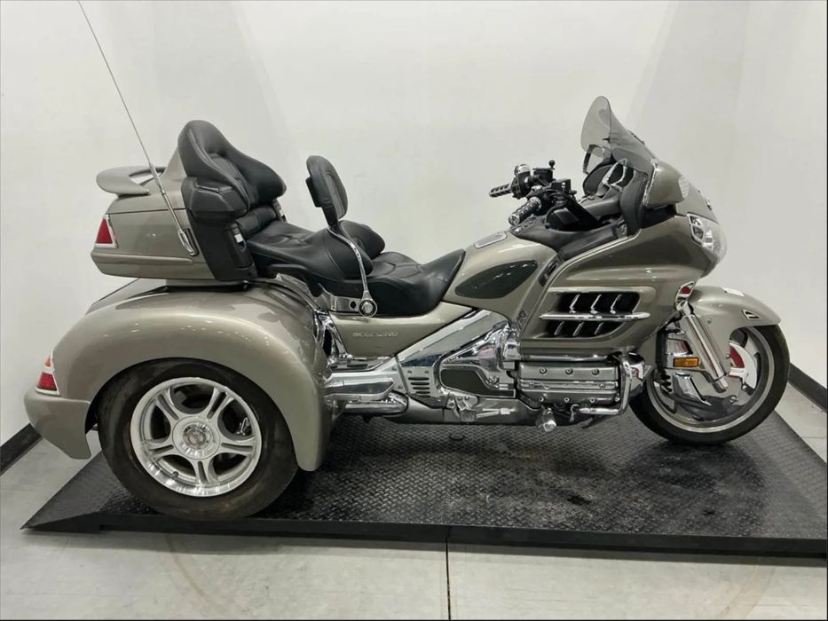 Honda GL 2002 Rok Kat B L5e Bezwypadkowy Zamiana Raty !!!