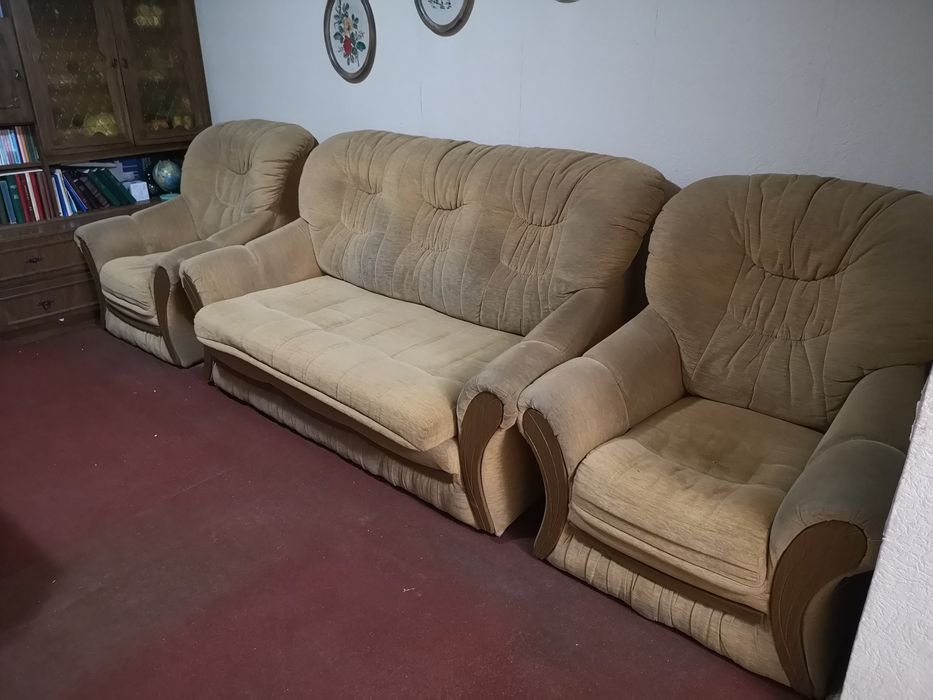 Oddam za darmo komplet, kanapa i 2 fotele