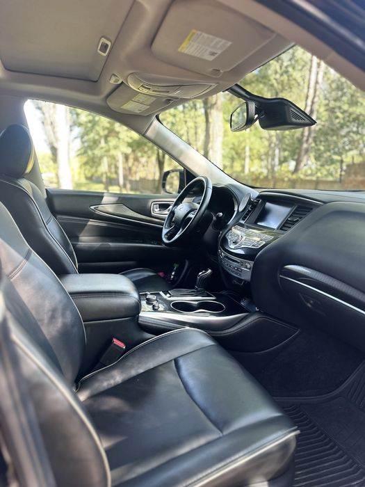 Infiniti QX60 2019 рік