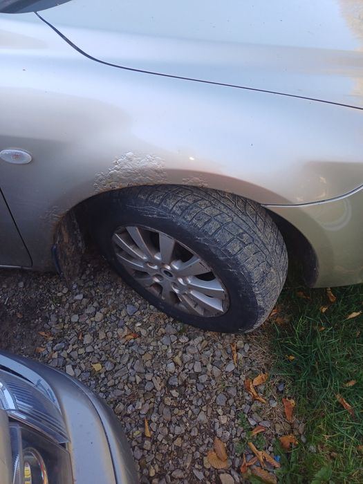 Przód mazda 6 GG GY przed lift 2002 benzyna