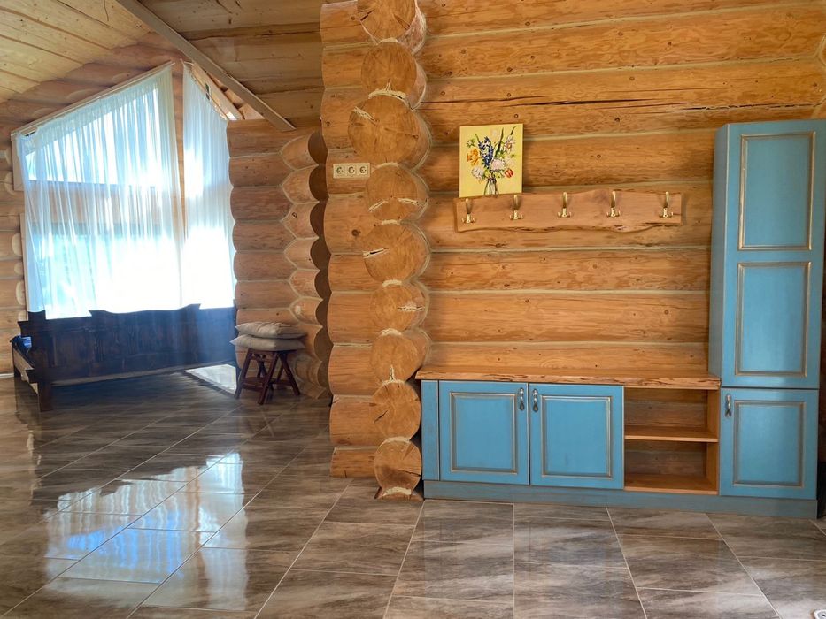 Здається затишний ЕКОбудиночок Микуличин