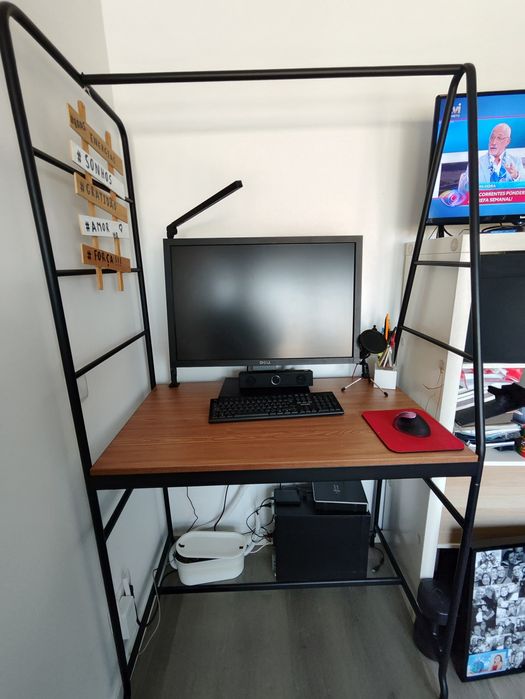 Secretaria Alta / Balcão de cozinha