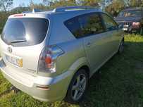 Toyota Corolla Verso 2.2 DCAT 180cv acidentado