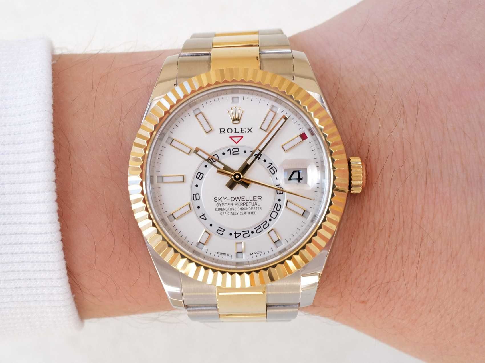 Rolex Sky-Dweller 42 mm Oyster Steel 18K Yellow Gold White Dial