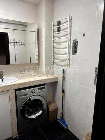 Продаж 2 кімнатної квартири, Білицька, 18, Подільський район