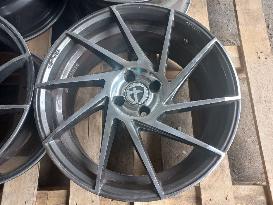 Felgi 4x100  18 FIAT OPEL Corsa RENAULT Honda  Toyota Nissan Mini KIA