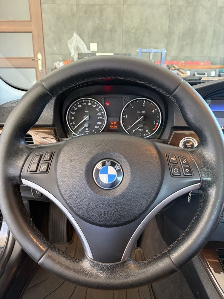 BMW E90 320d xdrive