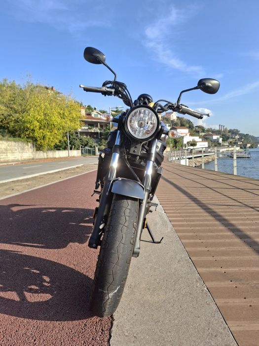 Yamaha XSR700 [2019]