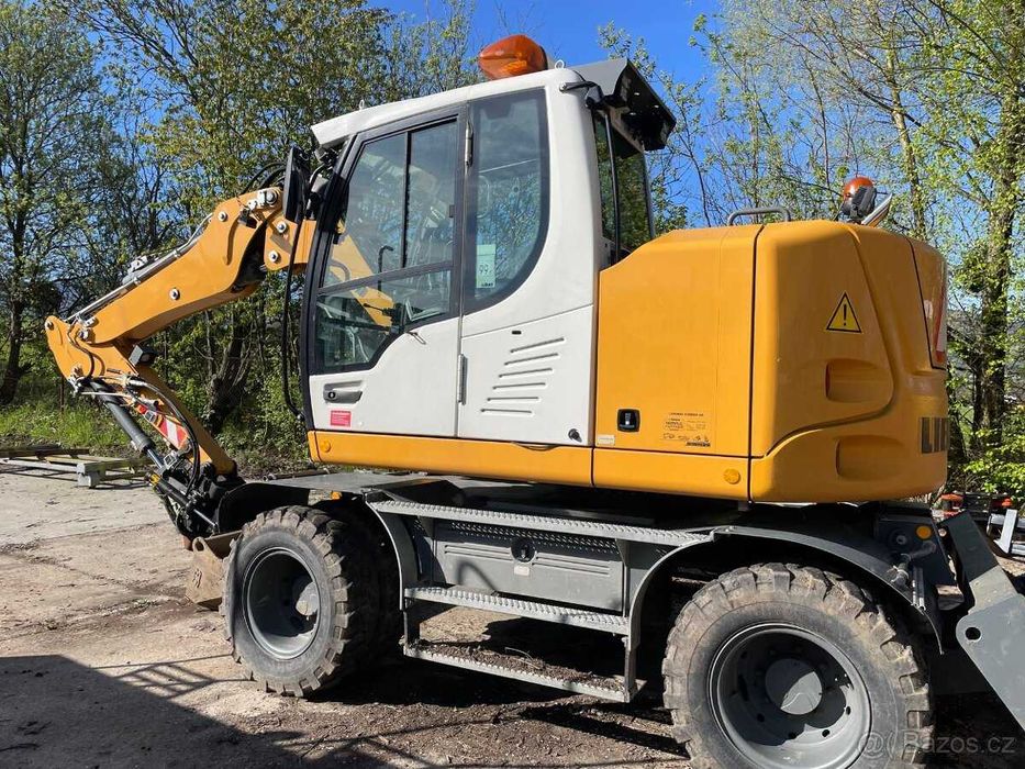 Koparka kołowa SYSTEM 13-21t  Młot Chwytak Wiertnica do pali - Wynajem