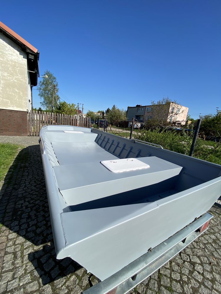 Łódź alumioniowa plaskodenna DEVILCRAFT/DEVILCAT+ PRZYCZEPKA