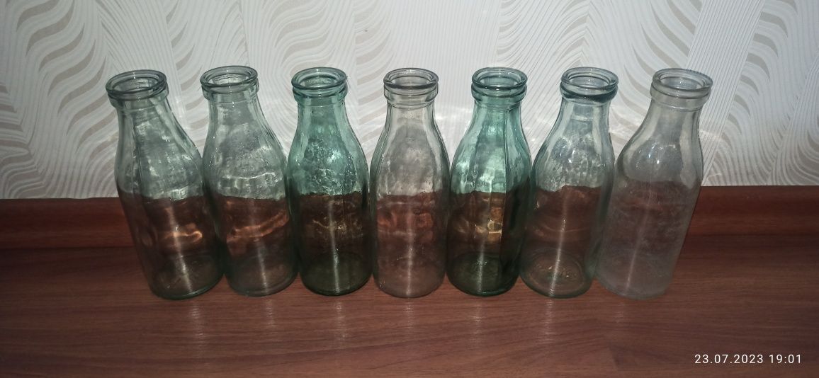 Молочні пляшки СРСР