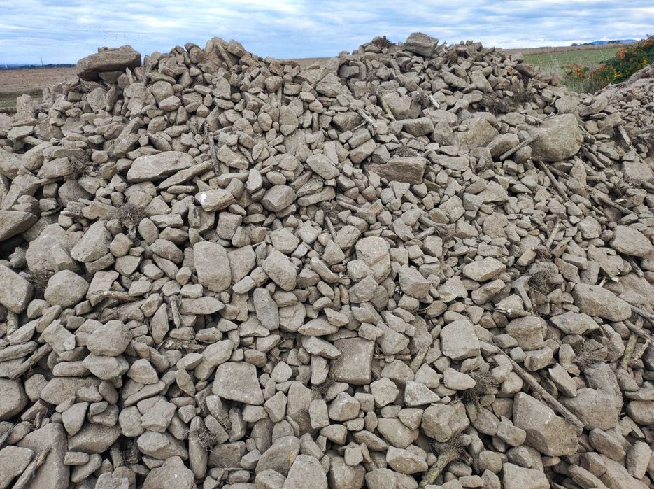 Kamień polny 30 zł/tona – załadunek gratis, transport możliwy!