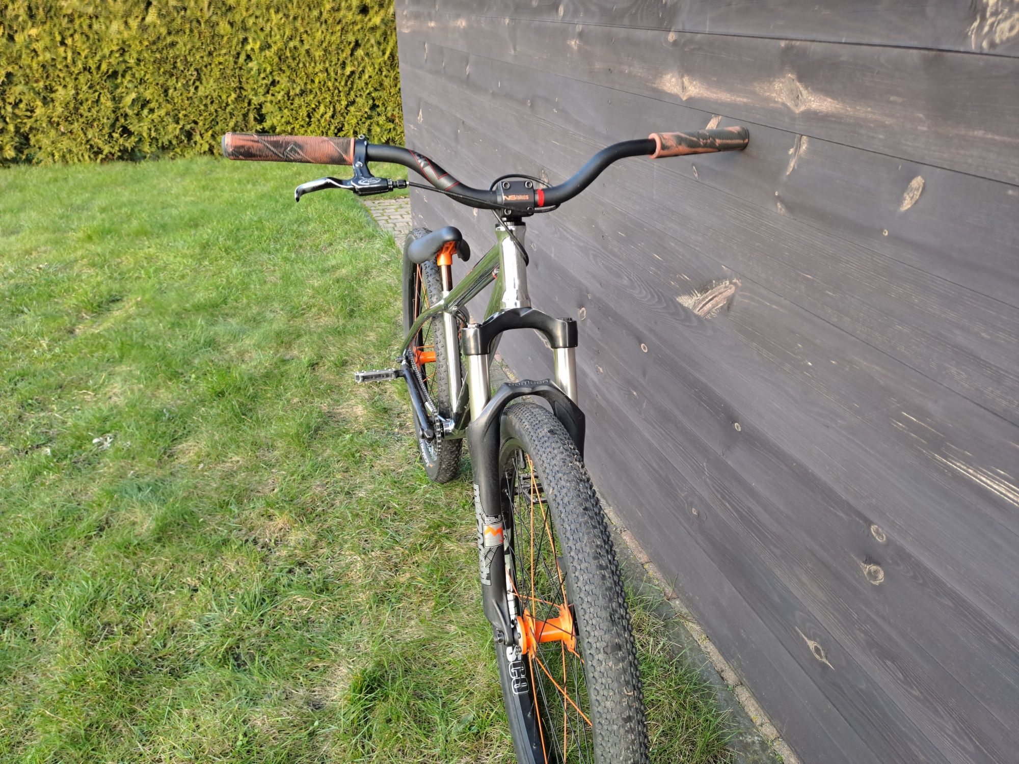 dirt ns bikes metropolis 2