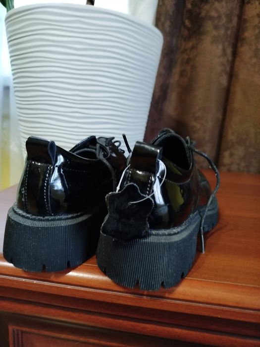 Туфлі жіночі весняні