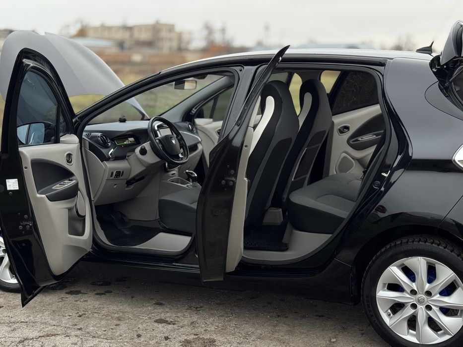Продам элекро автомобиль Renault ZOE
