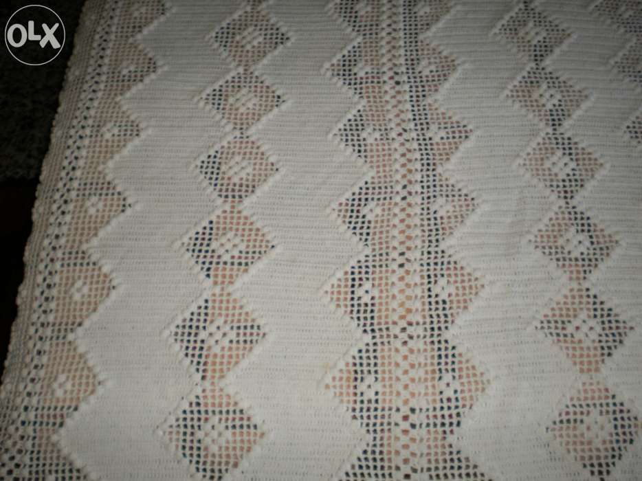 Colcha em crochet feita à mão