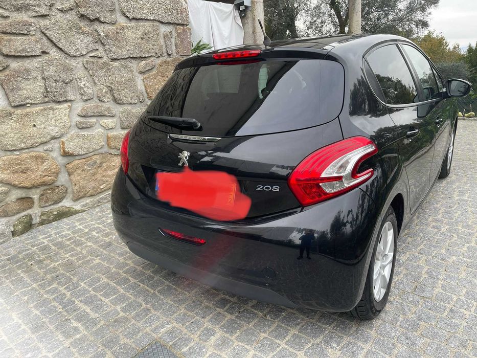 Peugeot 208 active