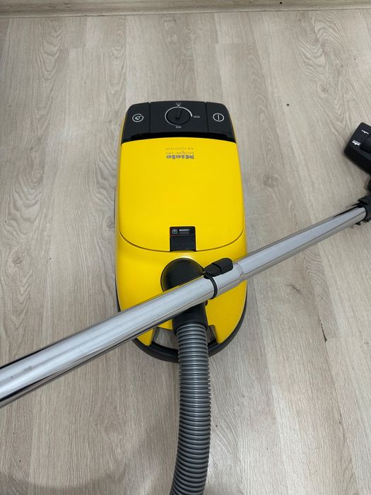 Пилосос Miele новий