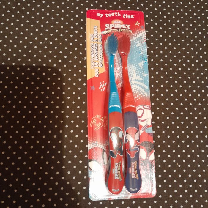 Disney Spider-Man Spidey Friends szczoteczka do zębów