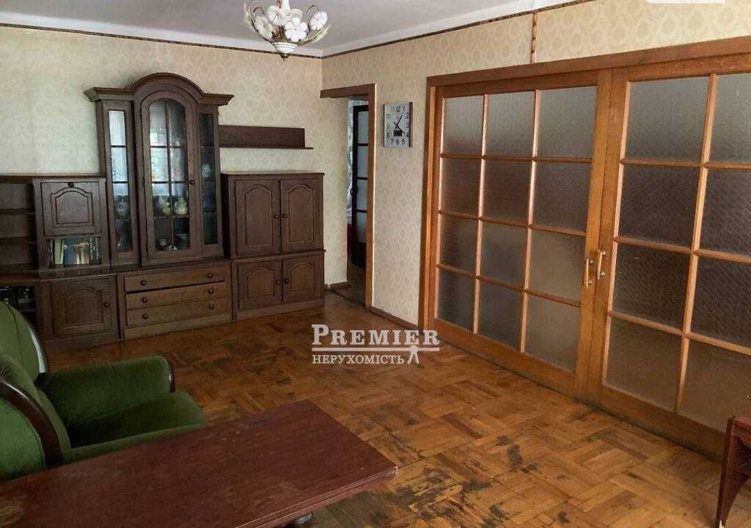 3-кімн Хороший житловий стан Цегляний будинок Космонавтів id210494