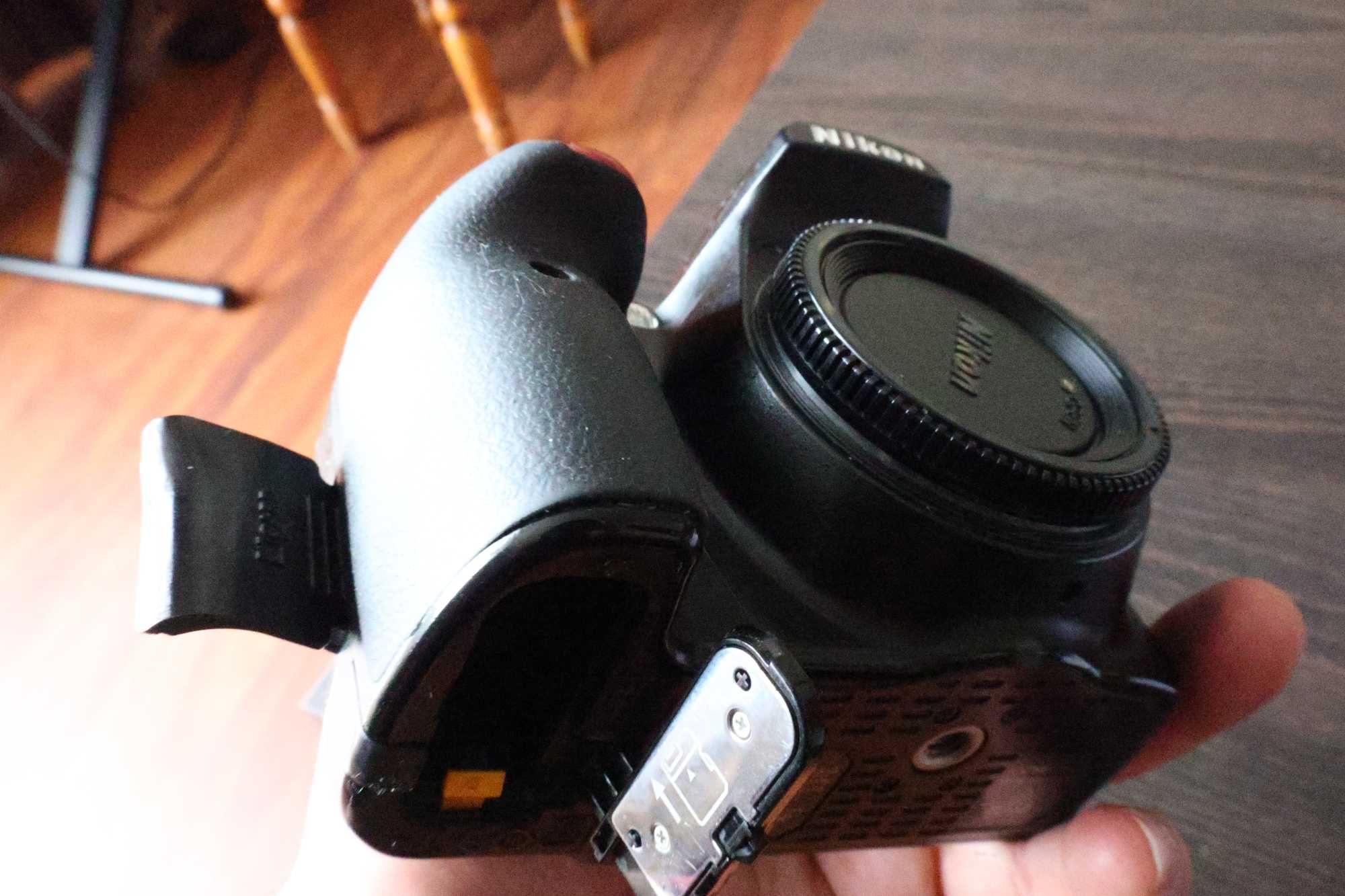 фотоапарат Nikon D3400