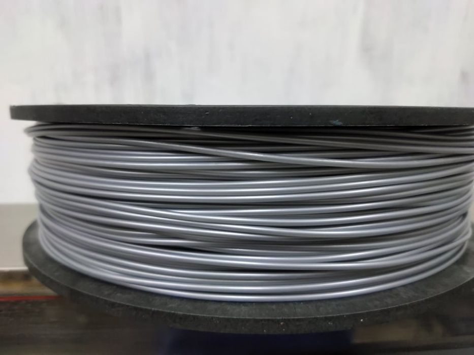 Филамент PLA 1,75 для3D печати от Pochatok Filament, 0,75кг Серебряный