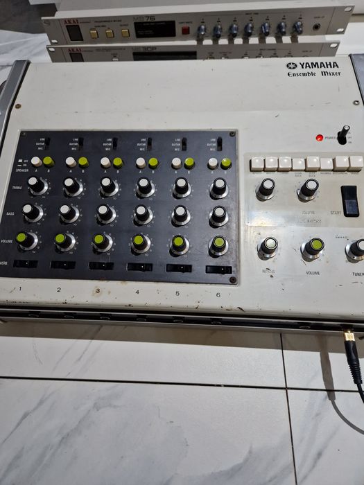 Yamaha em-90 automat mixer reverb