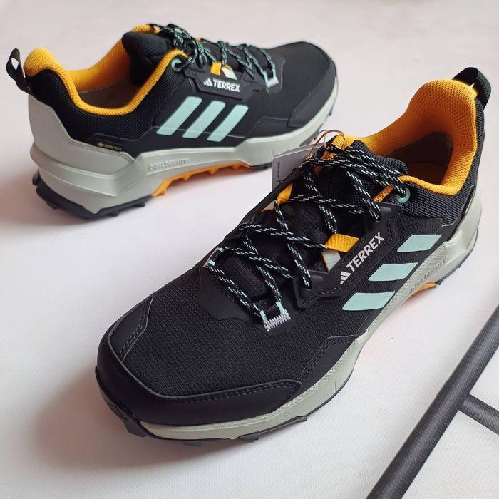 Нові оригінальні трекинговые Adidas Terrex AX4 GORE-TEX р41.5