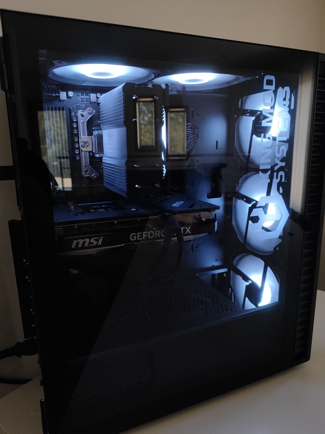 PC GAMING RTX 4070 SUPER RYZEN 7 5700X3D 32GB RAM 1TB SSD (Garantia)