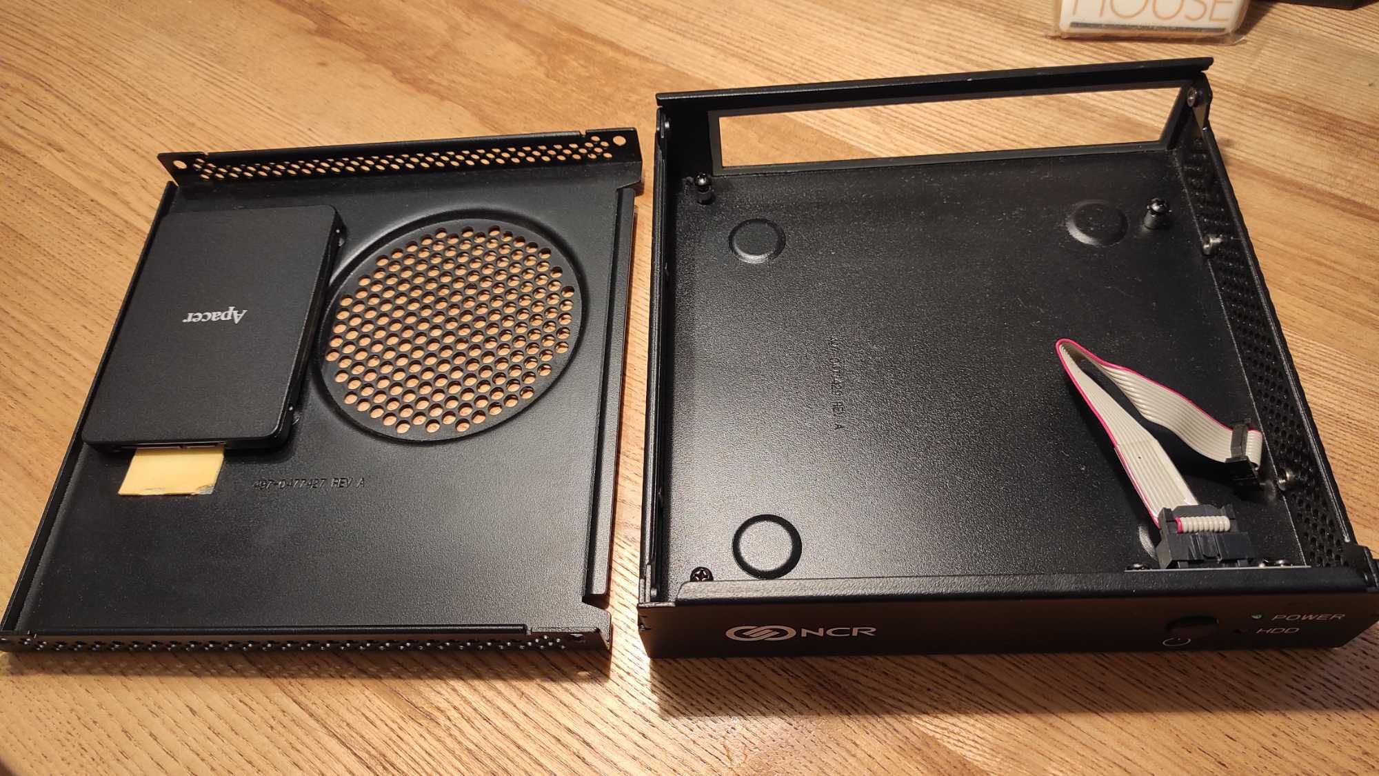 Мініатюрний корпус для mini PC Thin Mini ITX комп'ютер NUC неттоп