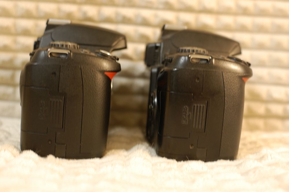 Фотоапарат Nikon D40 6MP CCD Пробіг одного 2372 Shutter count