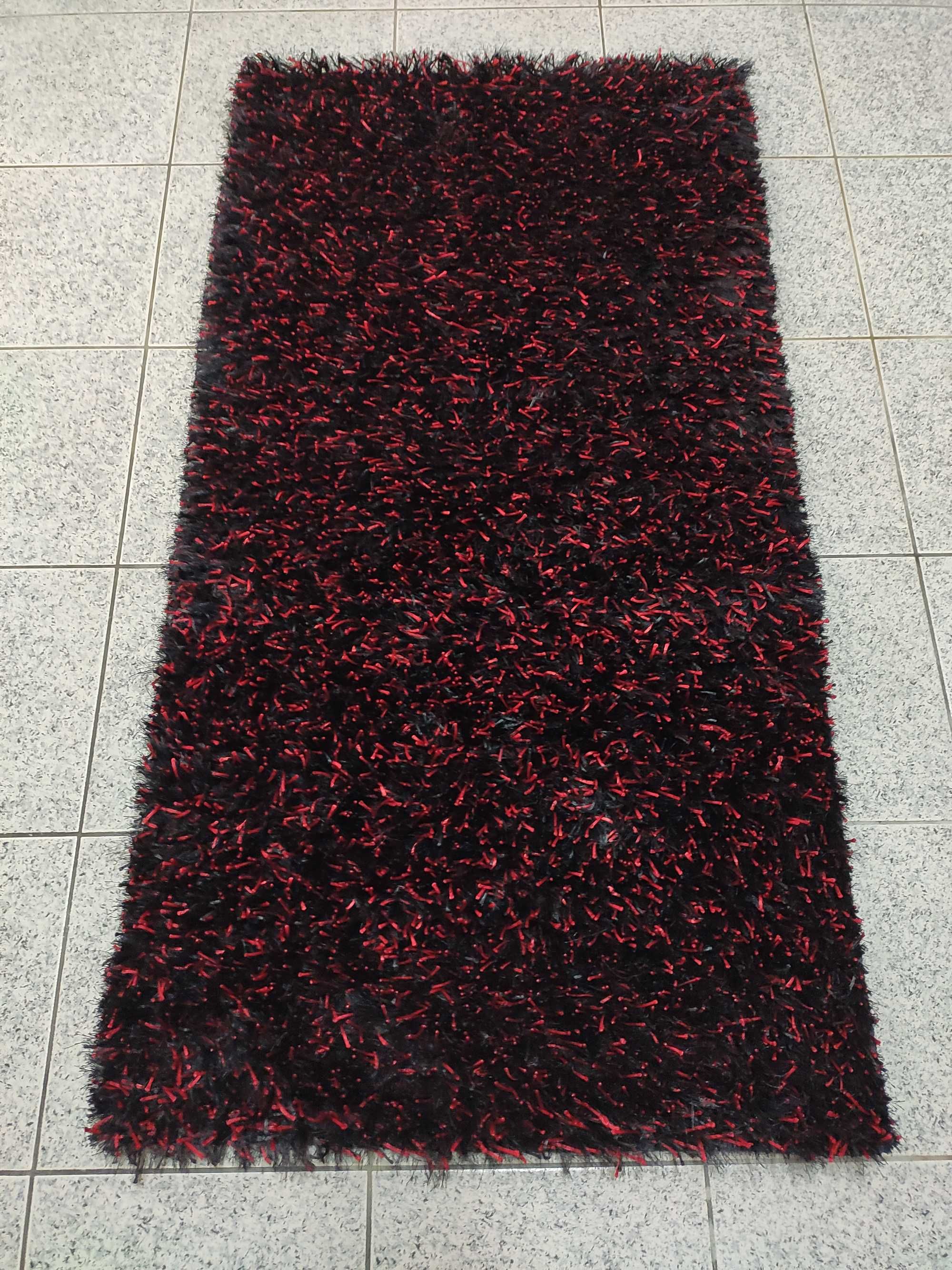 Tapete MATRIX 90x150 Vermelho e Preto