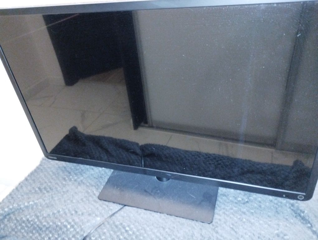 Telewizor  32 cale