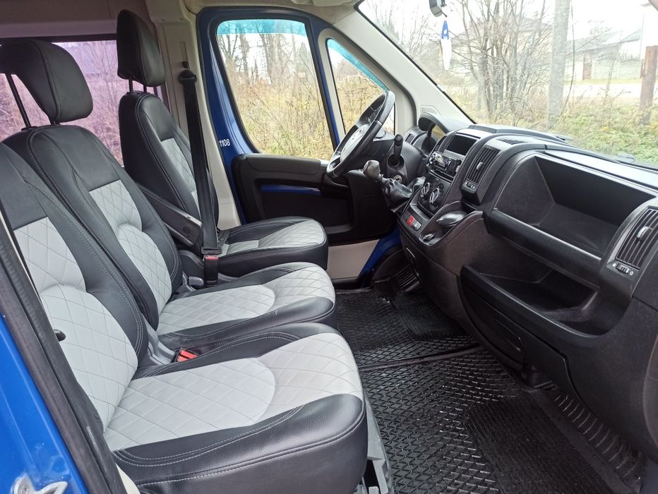 Продам Фіат Дукато 2012 року 3.0 Оригінальний пасажир 18 місць.Автобус