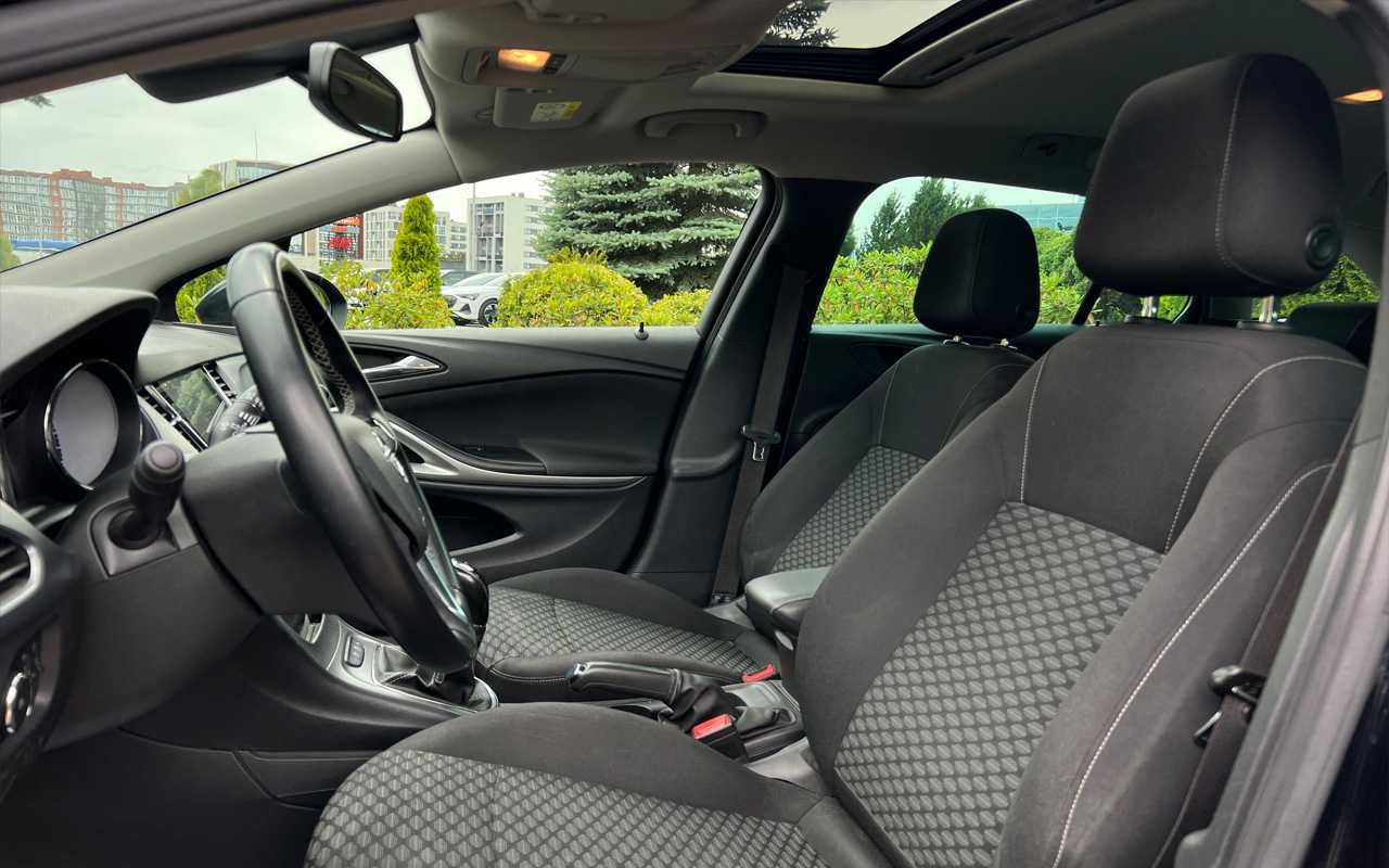 Opel Astra  2018