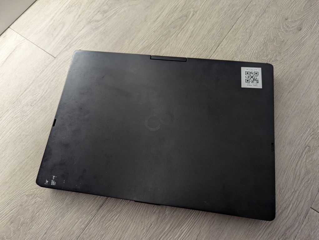 Трансформер Fujitsu Lifebook T937 i7-7660u iris 640 FullHD дефект