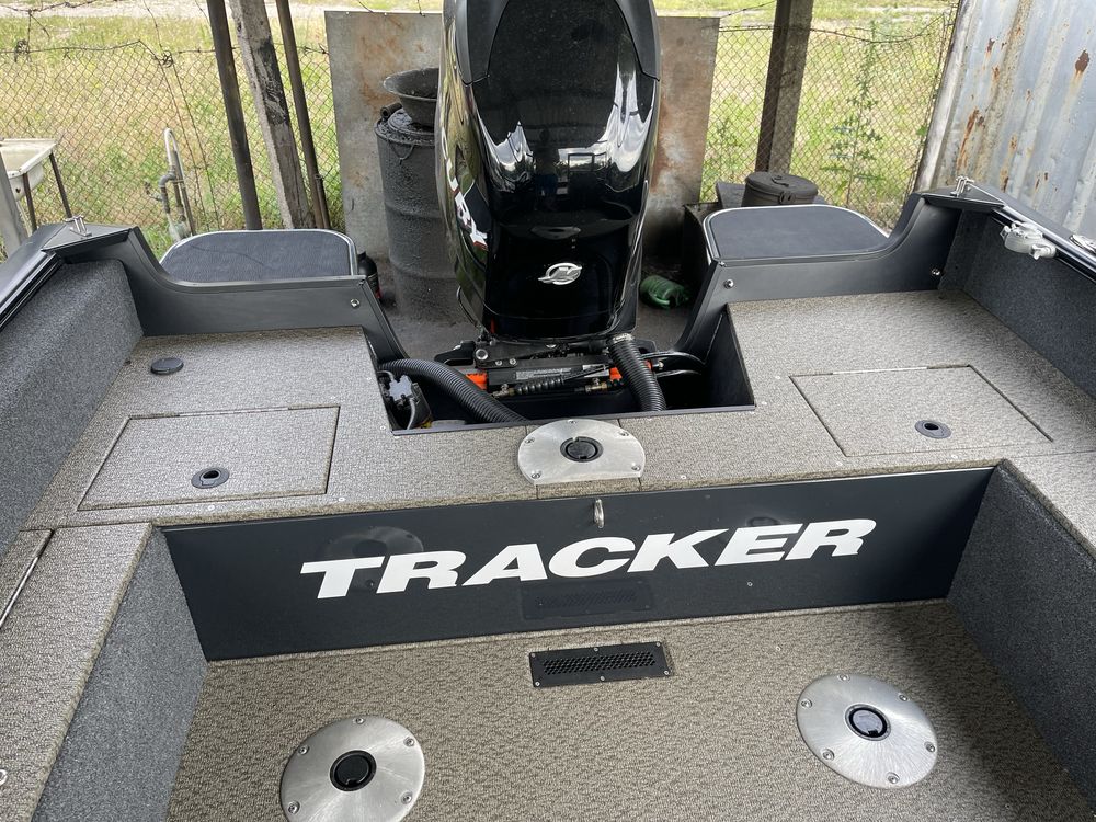 Tracker Proguide 16 wt
