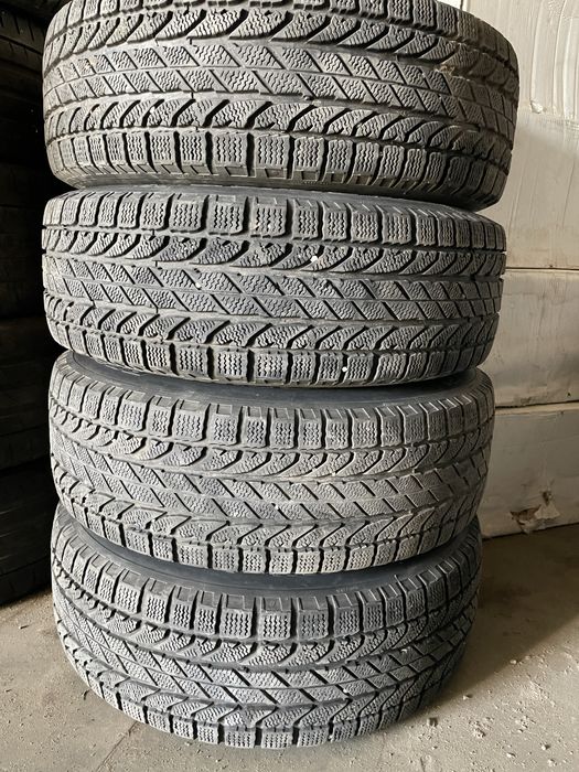 R16 5/100 диски с зимними шинами Subaru