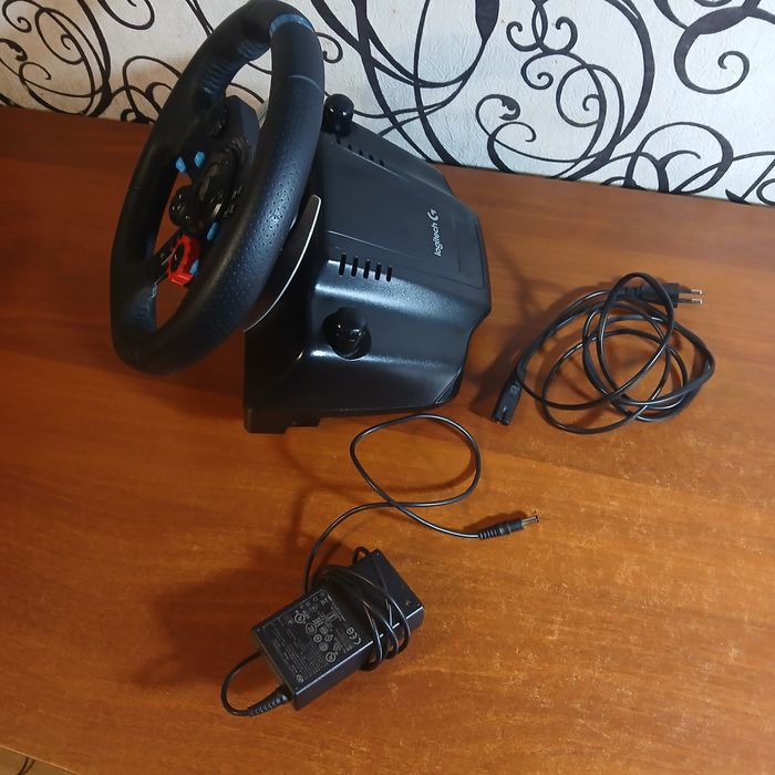 Кермо Logitech g29 + Shifter