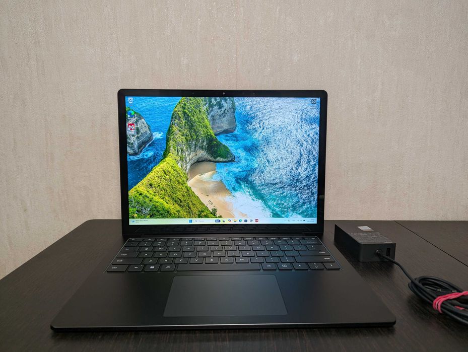 Microsoft Surface Laptop 4 Intel i7-1185g7 16/512gb