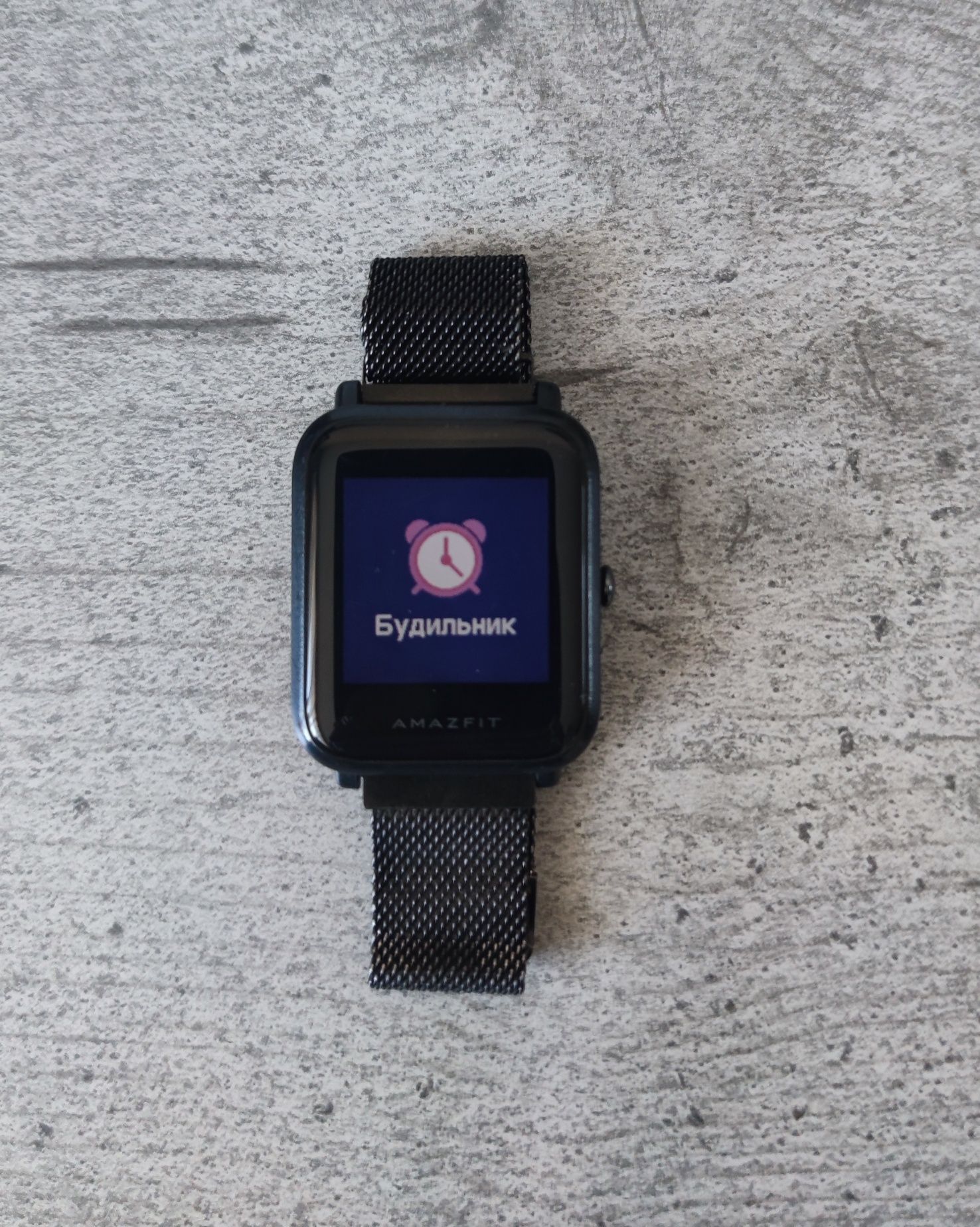 Смарт-часы Amazfit Bip от Xiaomi
