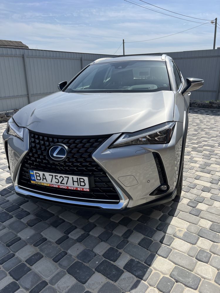 Lexus UX 250 h 2019